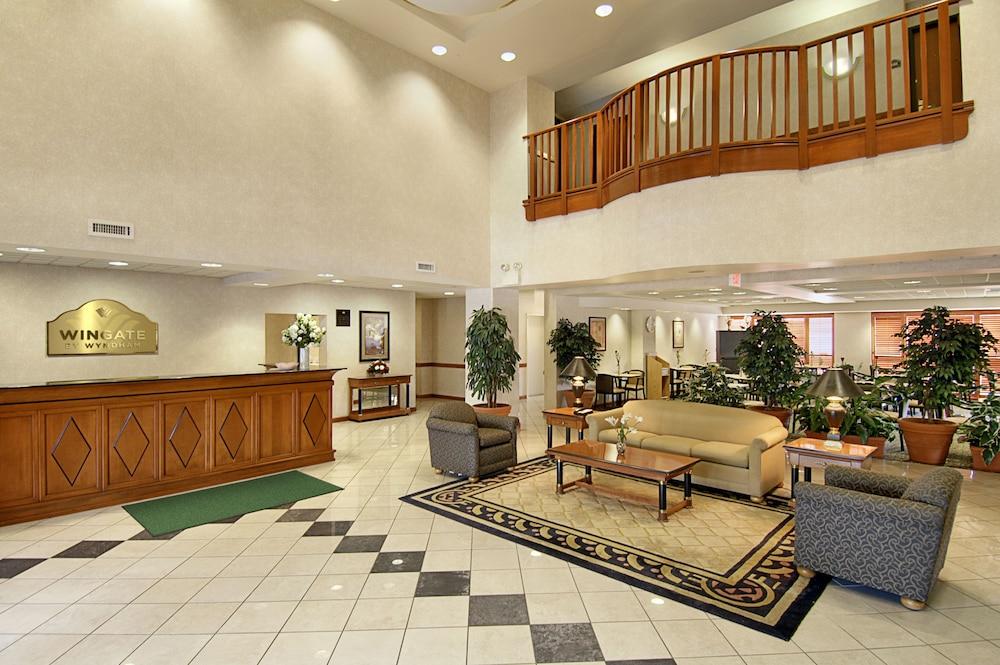 Comfort Inn & Suites Voorhees-Mt Laurel Zewnętrze zdjęcie