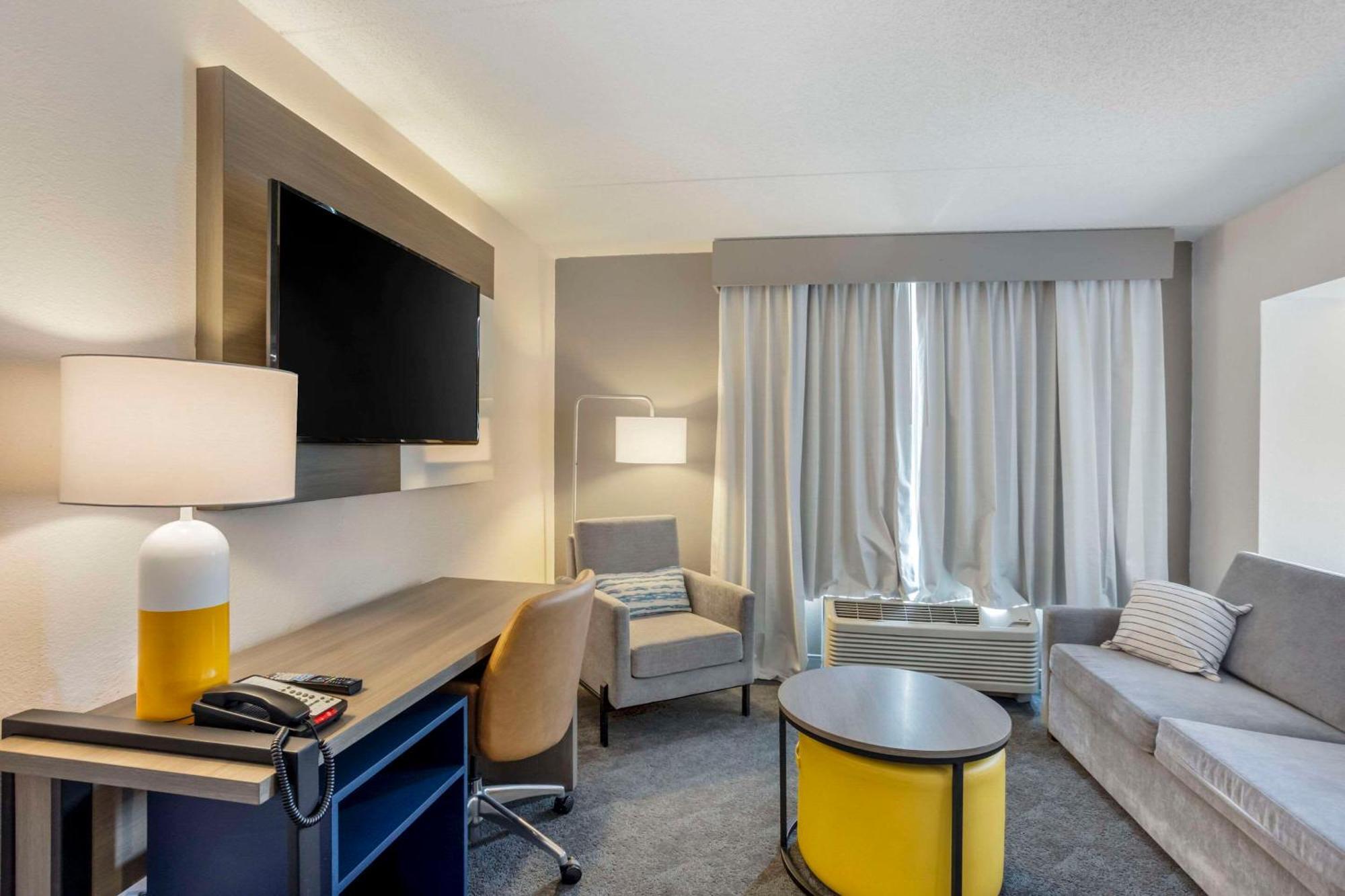 Comfort Inn & Suites Voorhees-Mt Laurel Zewnętrze zdjęcie